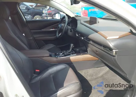 2020 Mazda Cx-30 Premium Package z USA, uszkodzony, nr VIN 3MVDMBEM8LM130024